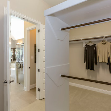 Houston, Texas | Lago Mar - Premier Juniper Owner's Closet