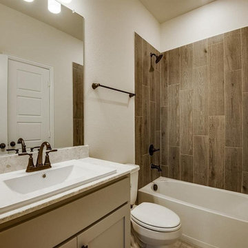 Transitional White Bathroom Renovation in Commerce, CA