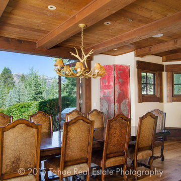 Squaw Valley Mountain Lodge