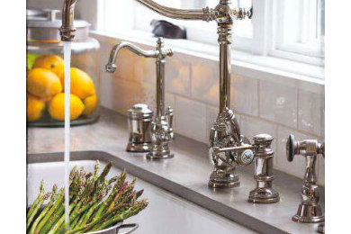 Traditional Kitchen Faucets & Sinks