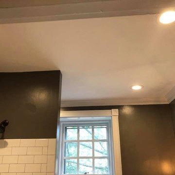 Traditional bathroom
