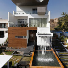 projection house