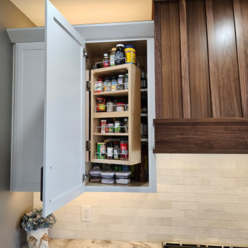A Complete Kitchen Transformation—Function Meets Beauty
