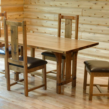 Rustic Bungalow Dining Table