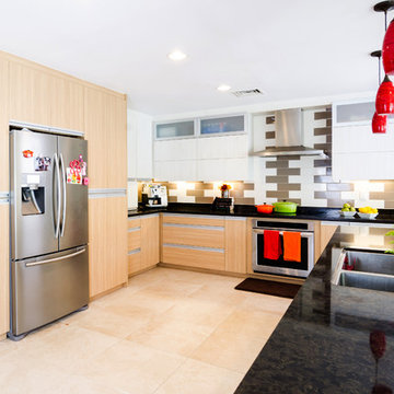 Clean, Modern Kitchen