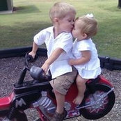 Jared Martha Flory's photo