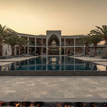 Mid-East Modern
