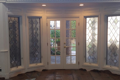 Inspiration for a timeless exterior home remodel in Los Angeles