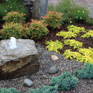 Bubbling Rocks & Urns/Vases