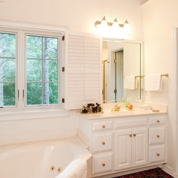 Casement Windows in Extraordinary Bathroom - Renewal by Andersen Georgia