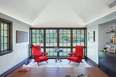Trendy home office photo in Kansas City