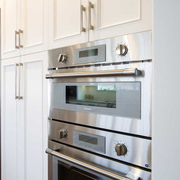 Thermador & Dacor Wine Dream Kitchen