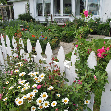 Beth's Gardens 2024