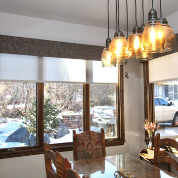 Roller shades-screen, light filtering, room darkening
