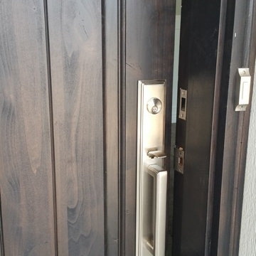 Satin Brass Handleset