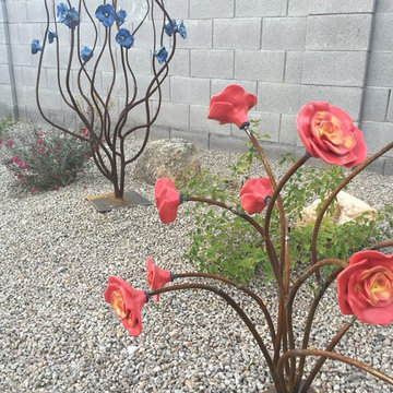 Backyard Metal Accent Sculptures