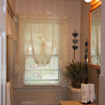 Metallic Stenciled Bathroom - Before