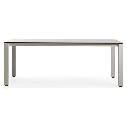 Contemporary Outdoor Dining Tables by OASIQ