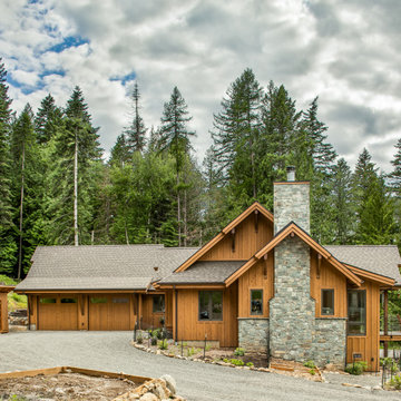 Mountain Contemporary Hideaway