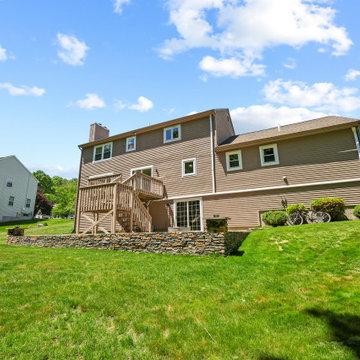 5 Nutmeg Lane, East Hampton, CT 06424