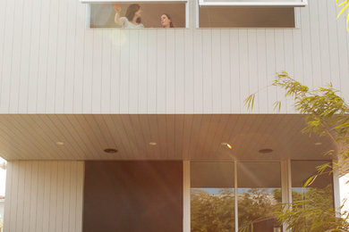 Inspiration for a modern exterior home remodel in San Francisco