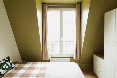 Exemple d'une chambre d'enfant tendance.