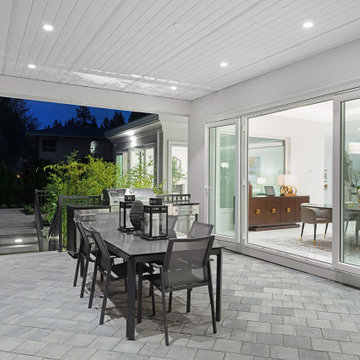 372 St. James Crescent West Vancouver