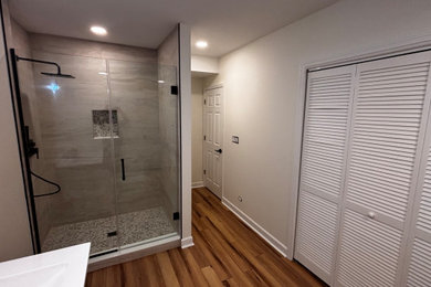 Example of a bathroom design in Chicago