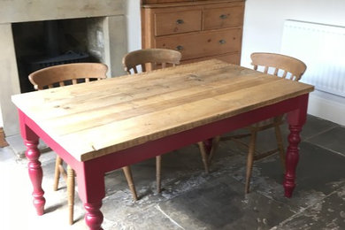 Reclaimed scaffold table