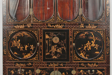 Antique Chinese Chinoiserie-Style China Cabinet