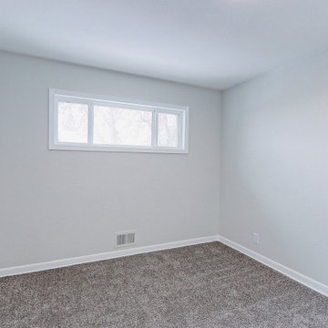Longtime Family Bedroom (1/3)