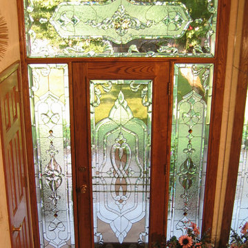 Samples of various designs and applications in Stained Glass.