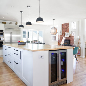 Open Airy Kitchen