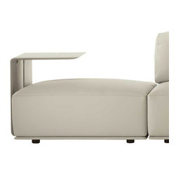 Poltrona Frau - Poltrona Frau Cassiopea Small Table - Nightstands And Bedside Tables