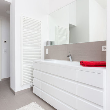 Modern Badezimmer
