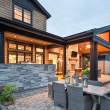 outdoor kitchen