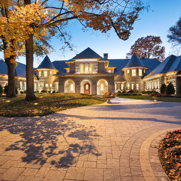 LAKE MINNETONKA CASTLE