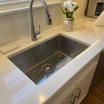 Kraftmaid Renway Dove White