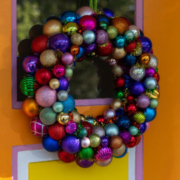 Holiday Decor - Colorland At The Jodie