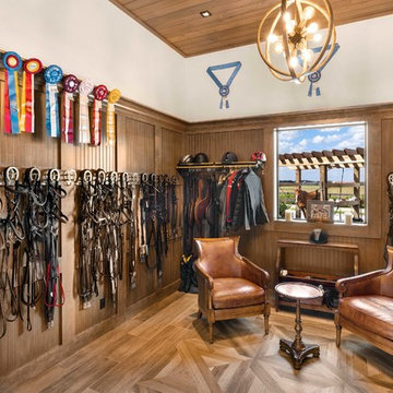 Equestrian: M&M show stables