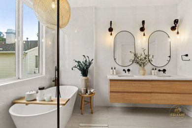Bathroom - modern bathroom idea in Orange County