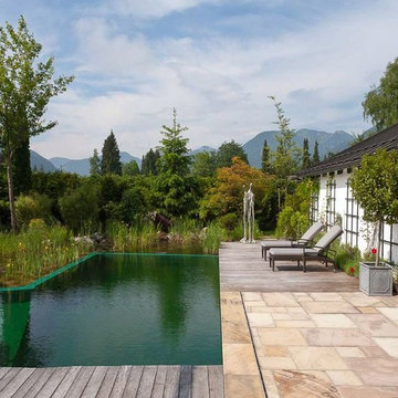 Zuhause schwimmen