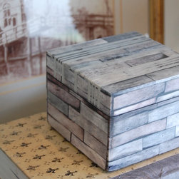 Vivid Home Boutique - Home Decor