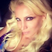 Agata Moschinis foto