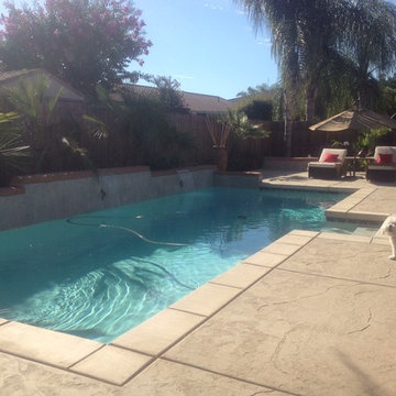 Custom Swimming Pools