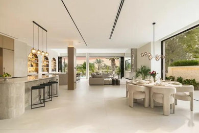 Dining room in Surrey.
