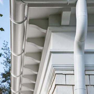 Kuhlman Pool House - Cornice Detail