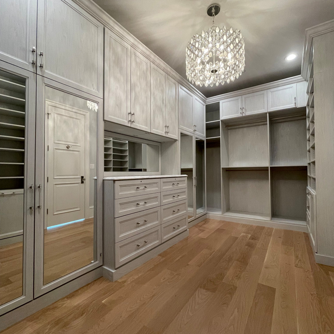 Winter Fun Master Closet