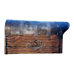 Rustic mailbox with the rooster flag - Mailboxes