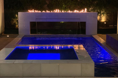 Example of a minimalist pool design in Los Angeles